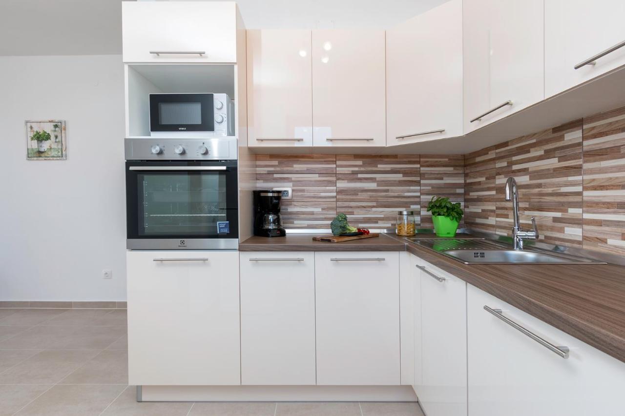 Apartment Rubina With Secure Parking Medulin Extérieur photo